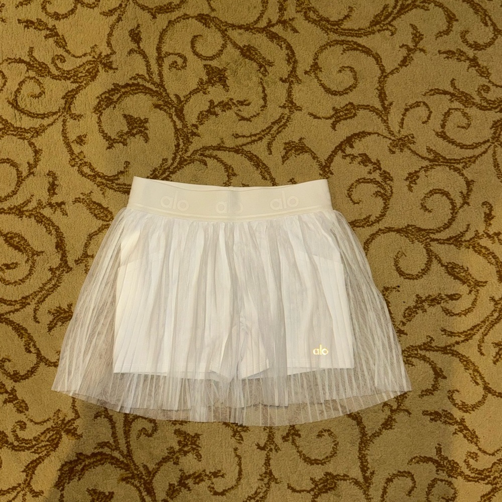 Alo Yoga Womens White Mesh Tennis Skirt